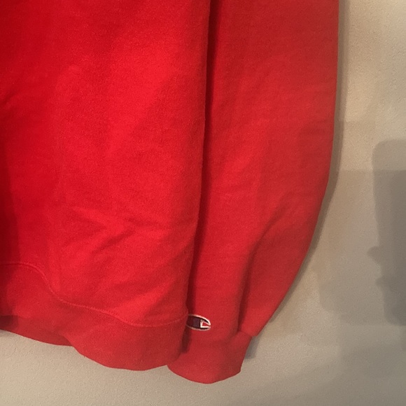 Champion authentic crewneck. A1 - Picture 3 of 6